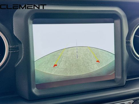 Used 2022 Jeep Wrangler Unlimited Sahara 4xe w/ Cold Weather Group image 19