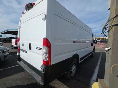 Used 2025 RAM ProMaster 3500 w/ Power Group image 4