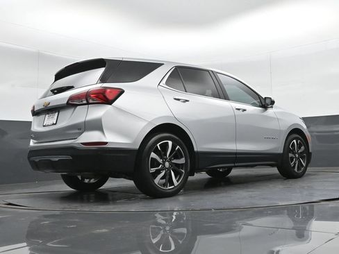 Used 2022 Chevrolet Equinox LT FWD image 41