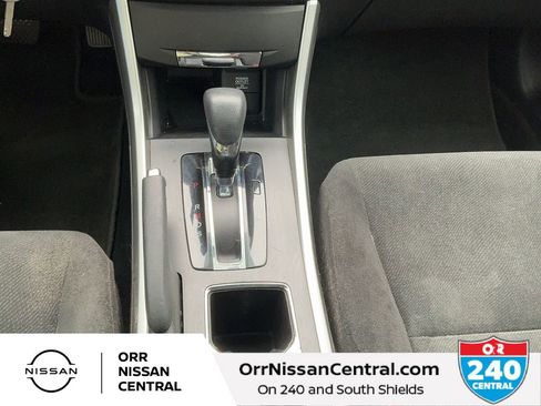 Used 2013 Honda Accord LX image 24