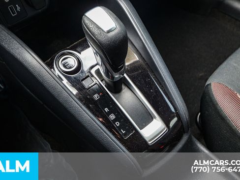 Used 2020 Nissan Versa SR w/ Convenience Package image 46