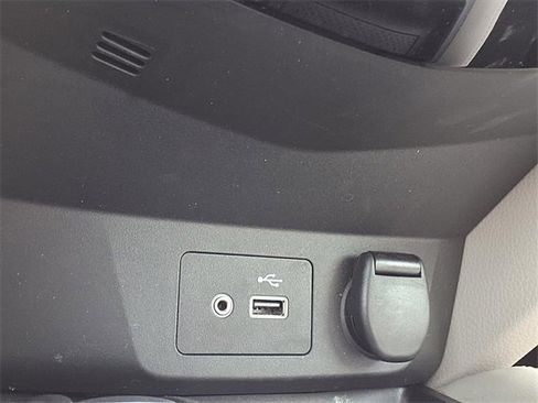 Used 2019 Nissan Rogue Sport SL w/ Premium Package image 9