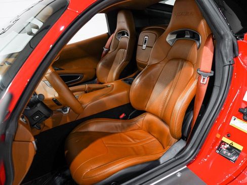 Used 2013 SRT Viper GTS w/ GTS Laguna Interior Pkg image 9