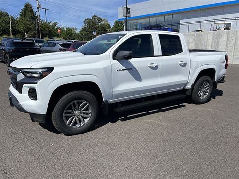 New 2026 Chevrolet Colorado LT w/ LT Convenience Package AWD/4WD image 1