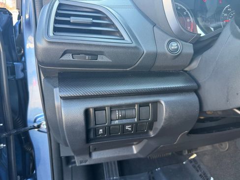 Used 2019 Subaru Crosstrek 2.0i Premium w/ Moonroof Package image 20