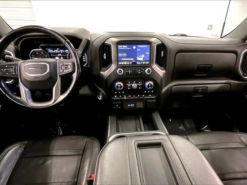 Used 2022 GMC Sierra 3500 Denali w/ Denali Ultimate Package image 15