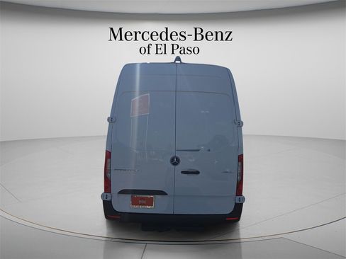 New 2025 Mercedes-Benz Sprinter 2500 image 9
