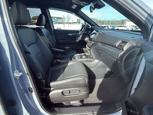 Used 2023 Honda Passport EX-L image 18