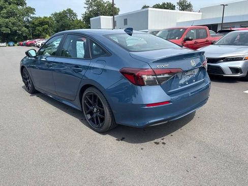 Used 2025 Honda Civic Sport image 9