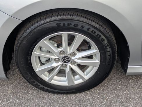 Used 2025 Toyota Camry LE FWD image 20