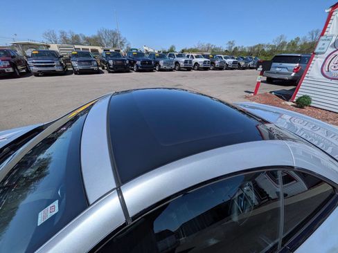 Used 2013 Mercedes-Benz SL 63 AMG image 11