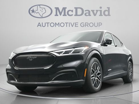 Used 2025 Ford Mustang Mach-E Premium AWD/4WD image 27
