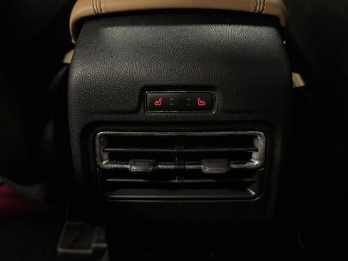 Used 2022 Lincoln Corsair Grand Touring w/ Elements Technology Bundle image 21