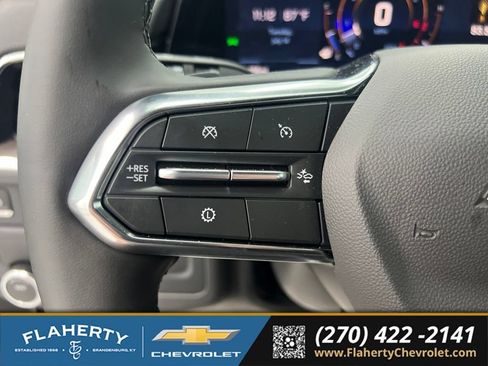 Used 2025 Chevrolet Tahoe Premier RWD image 25