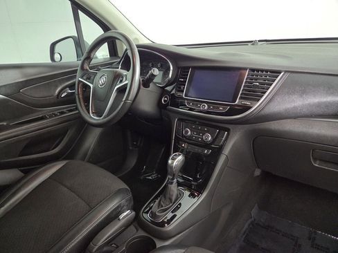 Used 2019 Buick Encore Preferred image 28