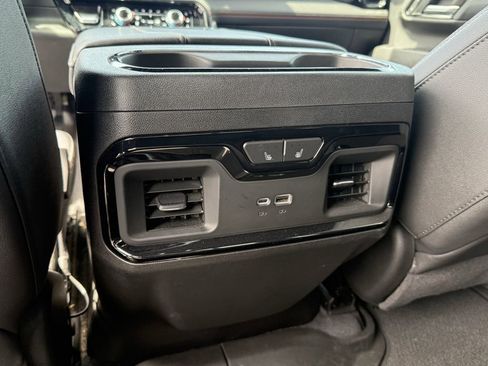 Used 2024 GMC Sierra 2500 AT4 w/ AT4 Premium Plus Package image 25