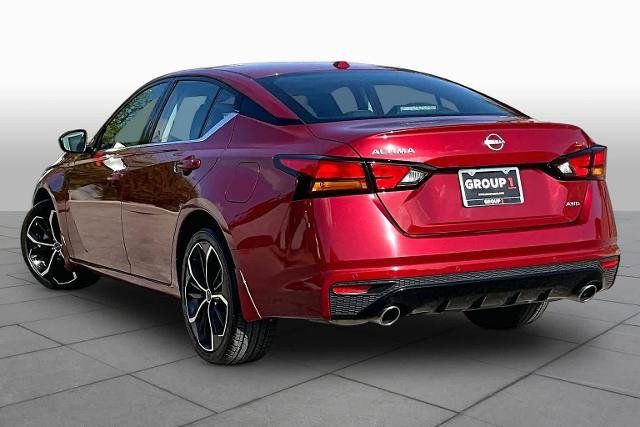 Certified 2025 Nissan Altima 2.5 SR w/ SR Premium Package AWD/4WD image 12