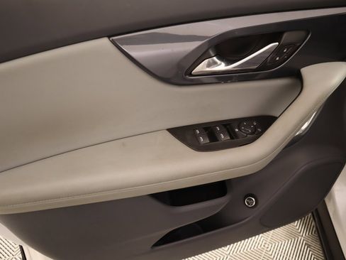 Used 2020 Chevrolet Blazer LT image 15