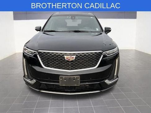Used 2022 Cadillac XT6 Premium Luxury w/ Platinum Package AWD/4WD image 2