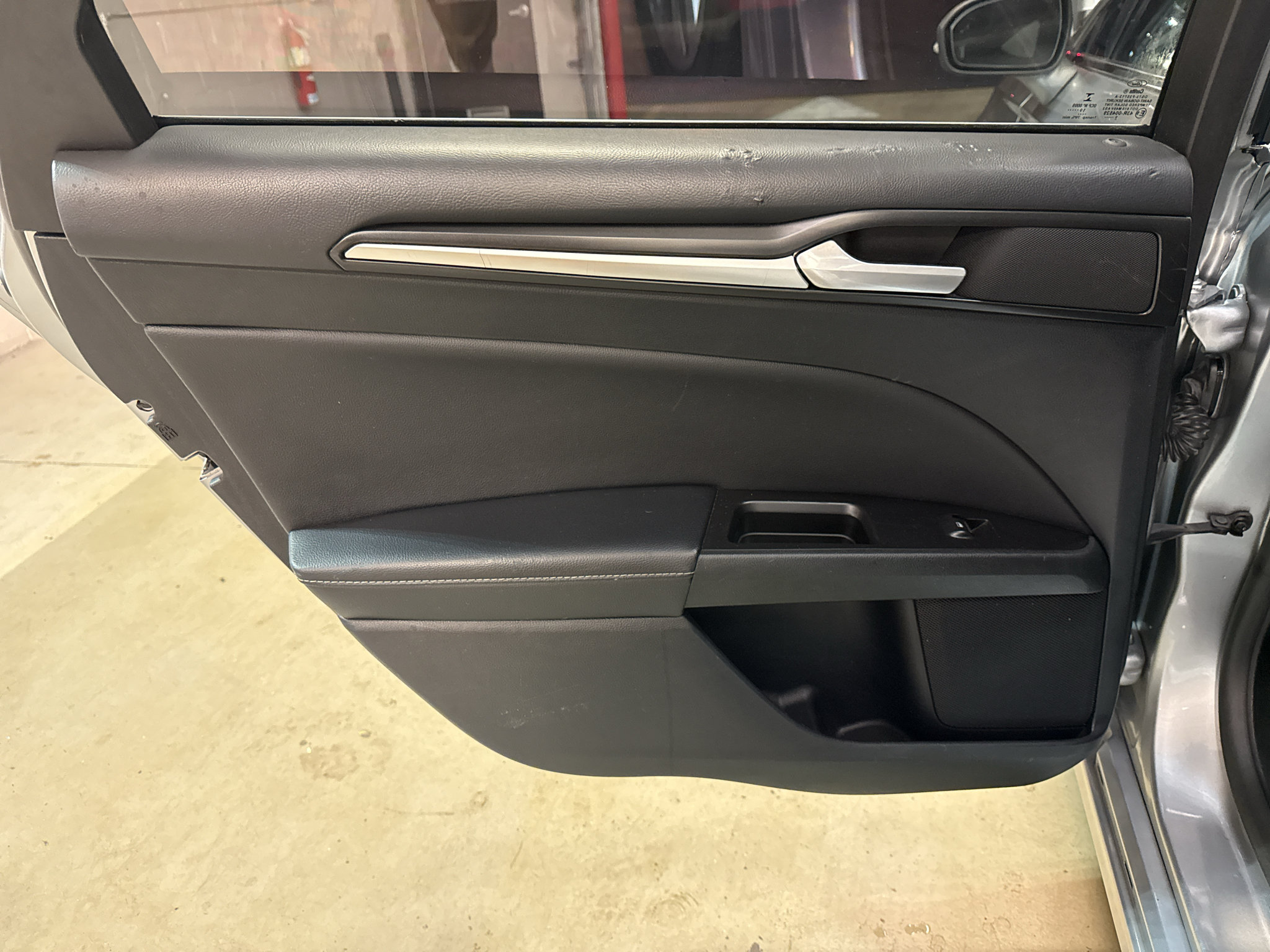 Used 2020 Ford Fusion Titanium FWD image 31