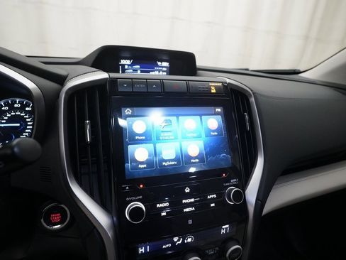 Used 2021 Subaru Ascent Limited w/ Popular Package #4 image 6