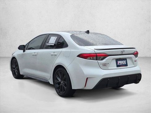 Used 2023 Toyota Corolla XSE FWD image 8
