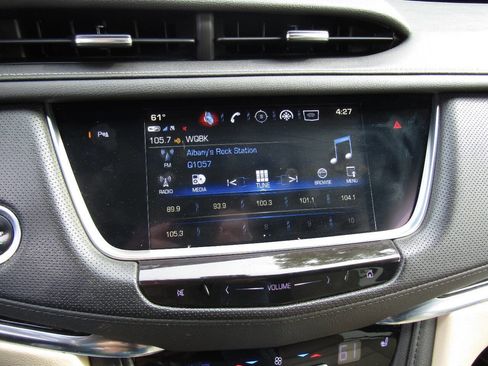 Used 2019 Cadillac XT5 AWD image 13
