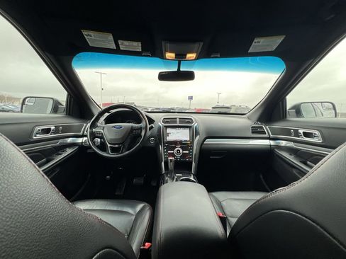 Used 2016 Ford Explorer Sport image 21