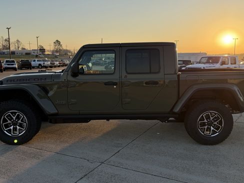 New 2026 Jeep Gladiator Rubicon AWD/4WD image 4