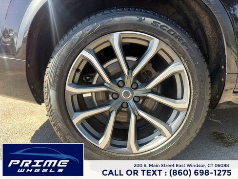 Used 2016 Volvo XC90 T6 Momentum w/ Momentum Plus Package AWD/4WD image 27