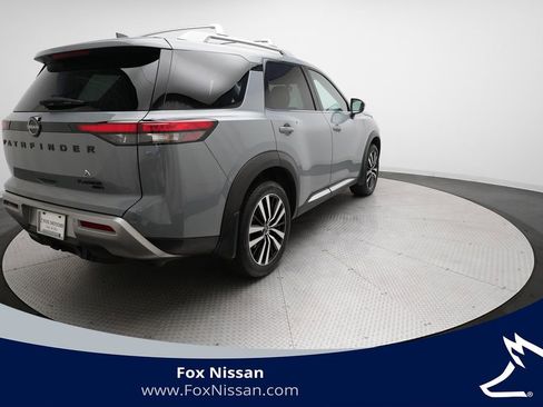 Certified 2023 Nissan Pathfinder Platinum image 37