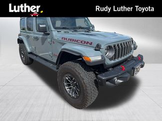 Used 2025 Jeep Wrangler Unlimited Rubicon AWD/4WD video 1