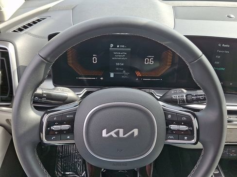 Used 2025 Kia Sorento S AWD/4WD image 20