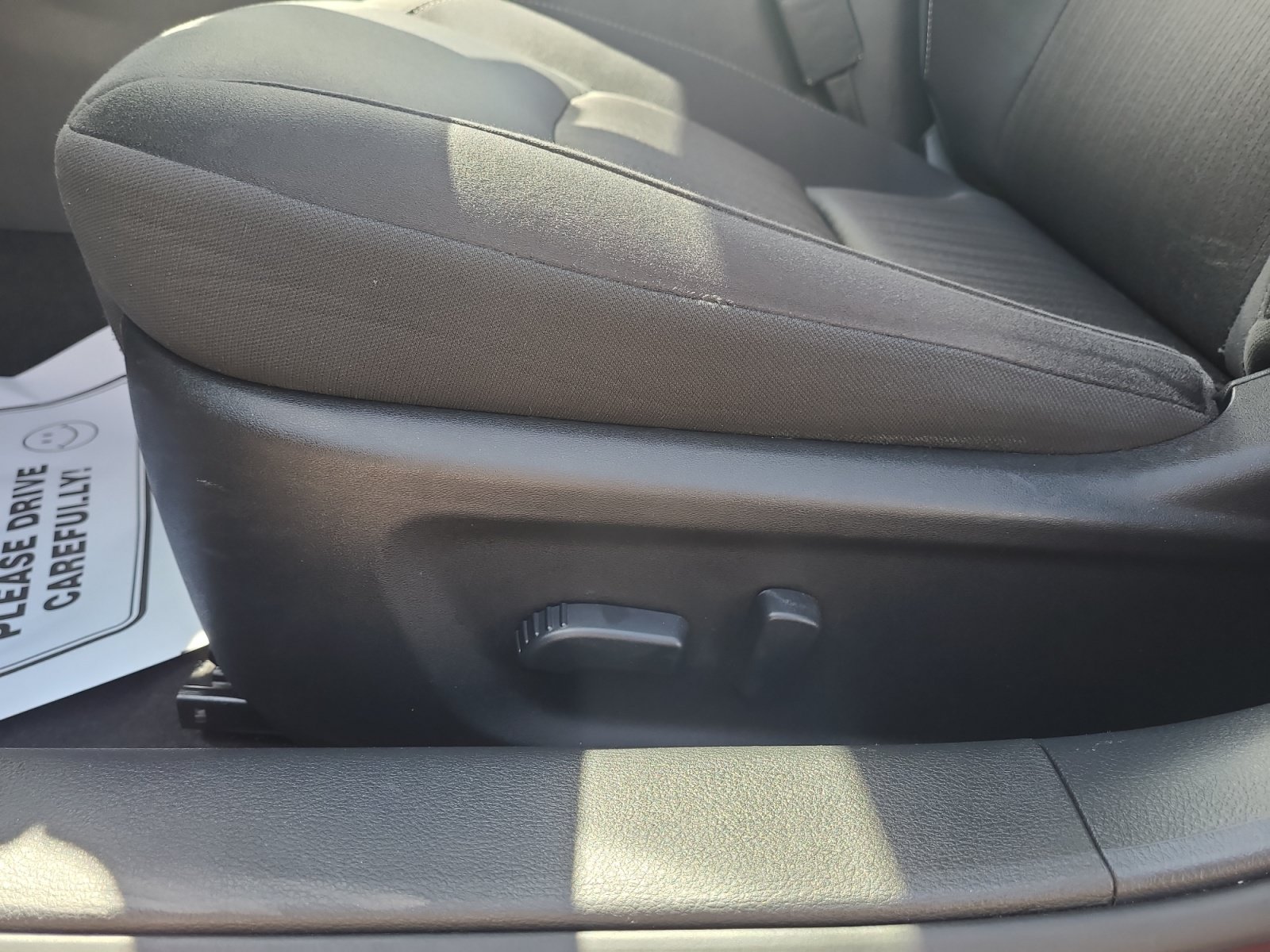 Used 2024 Nissan Altima 2.5 SV FWD image 15