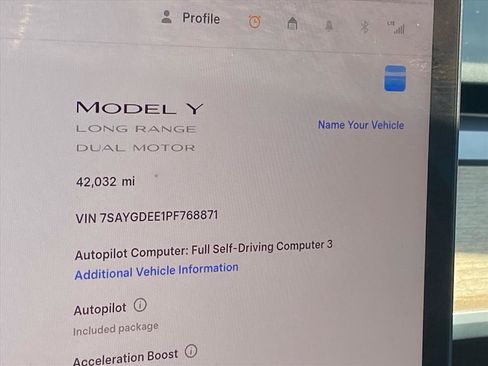 Used 2023 Tesla Model Y Long Range image 15