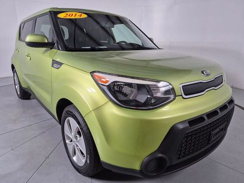Used 2014 Kia Soul FWD image 6