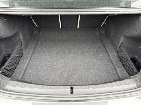 Used 2020 BMW 330i 330i w/ M Sport Package image 31