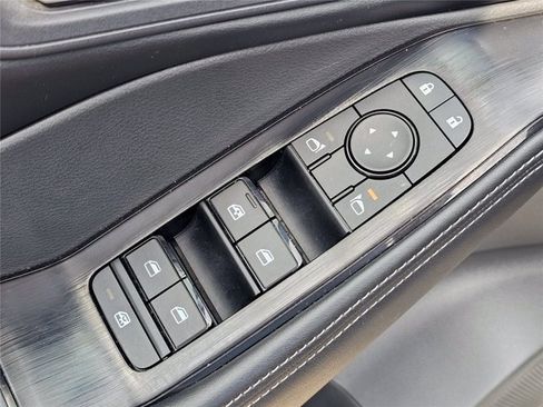 Used 2026 Nissan Rogue SV FWD image 15
