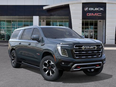 New 2026 GMC Yukon XL AT4 AWD/4WD image 7