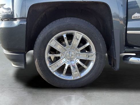 Used 2018 Chevrolet Silverado 1500 High Country w/ LPO, Protection Package image 34