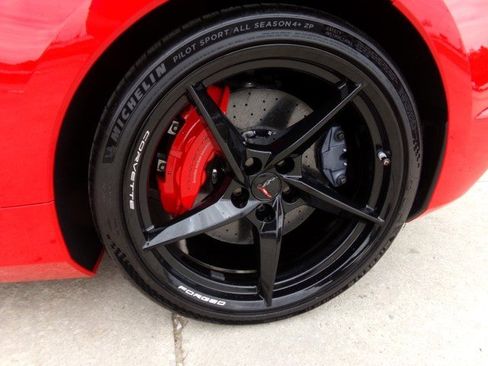 Used 2025 Chevrolet Corvette E-Ray w/ Stealth Interior Trim Package AWD/4WD image 10