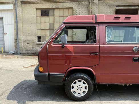 Used 1988 Volkswagen Vanagon GL image 17