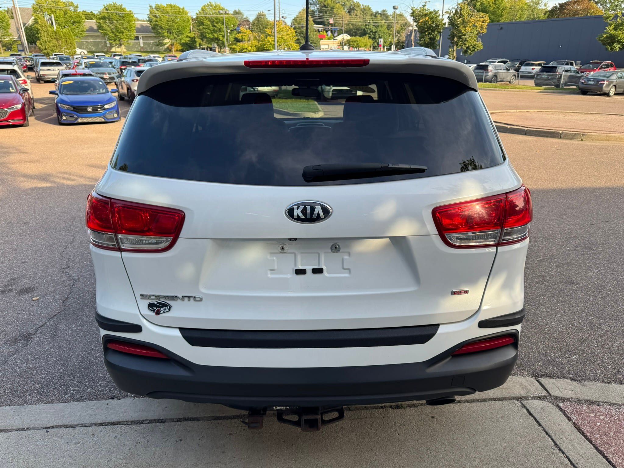Used 2017 Kia Sorento FWD image 6