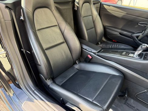 Used 2014 Porsche Cayman image 38