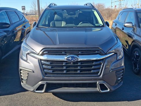 Used 2023 Subaru Ascent Touring image 2