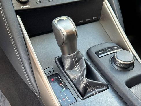 Used 2019 Lexus IS 300 w/ Accessory Package RWD image 28