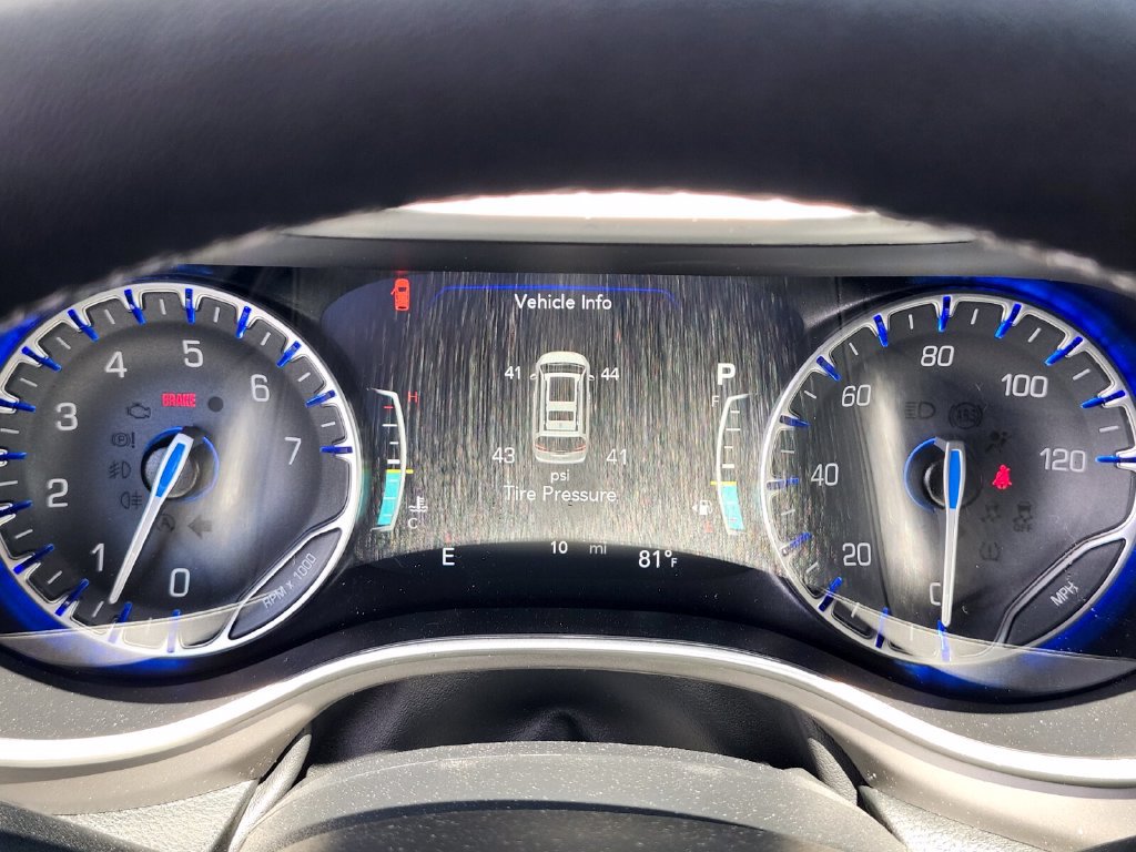 New 2027 Chrysler Pacifica Select AWD/4WD image 33