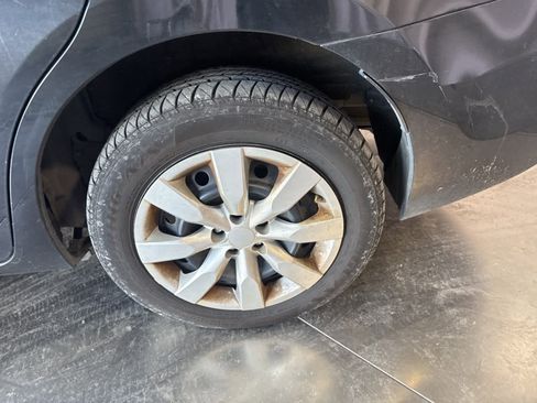 Used 2016 Toyota Corolla LE image 14