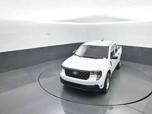 New 2026 Ford Maverick XL AWD/4WD image 17