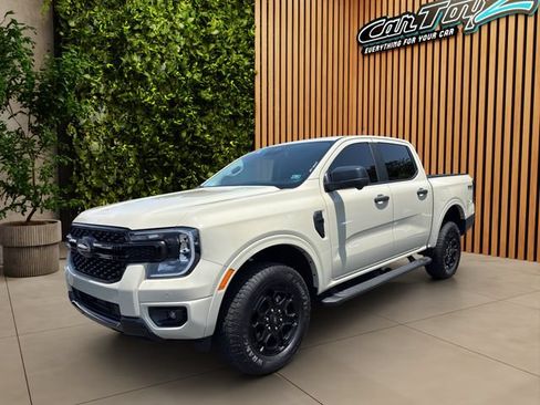 Used 2025 Ford Ranger XLT w/ FX4 Off-Road Package AWD/4WD image 2